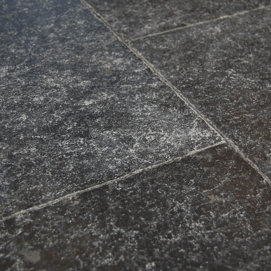 zam_fliesen_bluestone_getrommelt_1